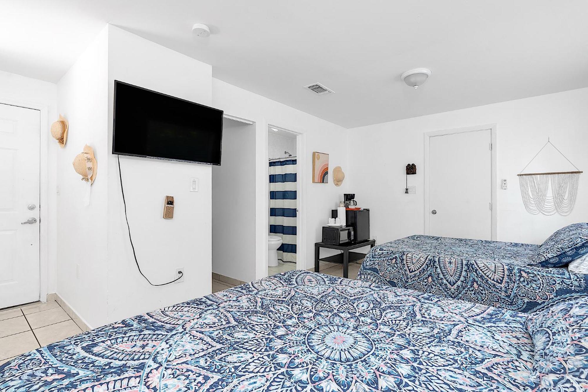 Boho Studio In Little Havana Маями Екстериор снимка